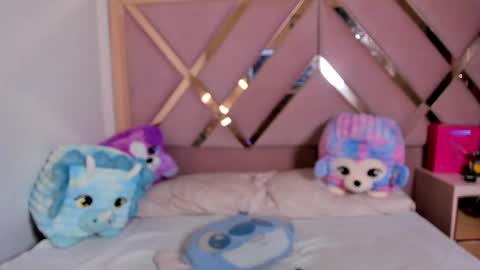 Snapshot of stephany_grand chatting on 05/30/26, 08:39 stephany_grand online show from 05/30/26, 08:39