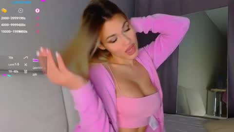 Stephany online show from 01/25/25, 01:54