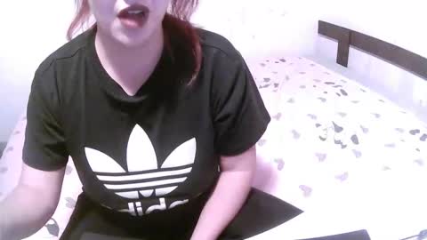 Snapshot of stephany_s chatting on 10/10/25, 08:30 Stephany online show from 10/10/25, 08:30