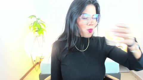 S T E P H A N Y A online show from 01/28/25, 02:43