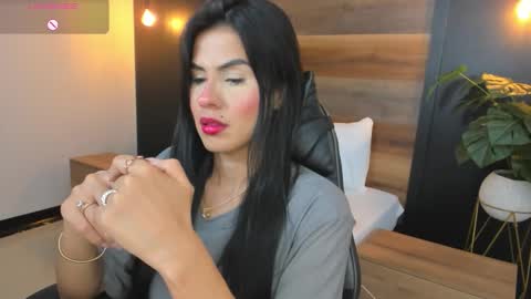 Snapshot of stephanya_ chatting on 01/07/26, 07:16 S T E P H A N Y A online show from 01/07/26, 07:16