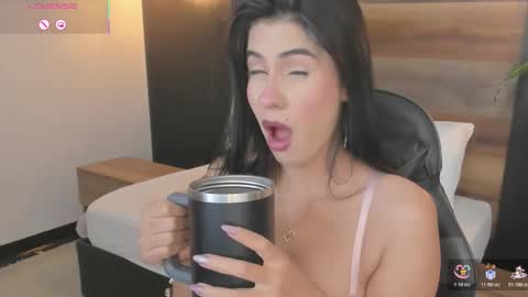 Snapshot of stephanya_ chatting on 02/10/26, 12:31 S T E P H A N Y A online show from 02/10/26, 12:31