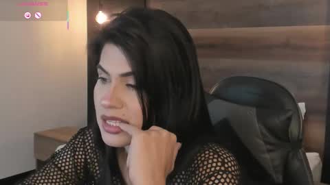 Snapshot of stephanya_ chatting on 03/05/26, 07:54 S T E P H A N Y A online show from 03/05/26, 07:54