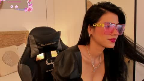 Snapshot of stephanya_ chatting on 04/22/26, 07:37 S T E P H A N Y A online show from 04/22/26, 07:37