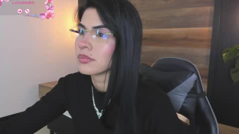 Snapshot of stephanya_ chatting on 05/06/26, 08:25 S T E P H A N Y A online show from 05/06/26, 08:25