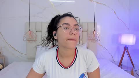Stefanny online show from 12/04/24, 09:57