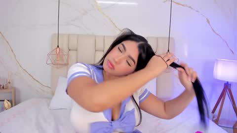 Stefanny online show from 12/10/24, 01:00