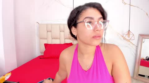 Stefanny online show from 01/29/25, 09:50