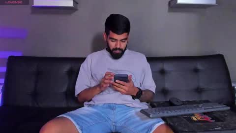    ................     online show from 09/27/25, 07:52