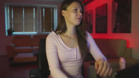 stephie0404 online show from 09/09/25, 04:34