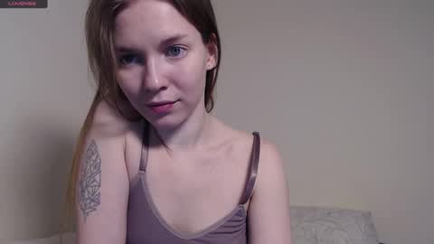 Snapshot of stephie_mrr chatting on 12/20/24, 09:11 Steph online show from 12/20/24, 09:11