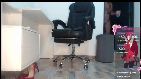 Snapshot of stephyjonesph chatting on 11/25/25, 06:08 stephyjonesph online show from 11/25/25, 06:08