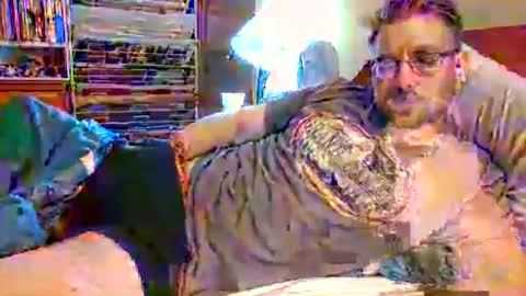 Snapshot of sterben13v chatting on 09/29/25, 01:33 Ian23602 online show from 09/29/25, 01:33