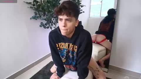 Snapshot of stev_austin_ chatting on 09/16/25, 07:59 Stev austin online show from 09/16/25, 07:59