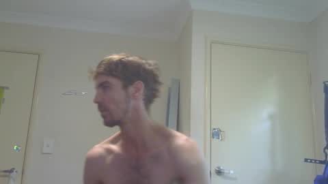 Snapshot of steveaussie chatting on 03/01/25, 04:47 Australian420 online show from 03/01/25, 04:47