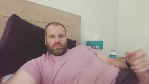 Snapshot of stevebrooks91 chatting on 10/30/25, 02:02 Steven online show from 10/30/25, 02:02