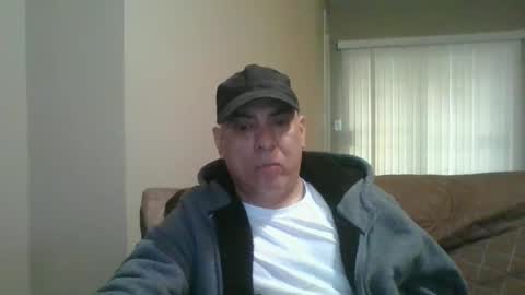 Snapshot of stevecv67 chatting on 12/16/24, 04:27 Steve online show from 12/16/24, 04:27