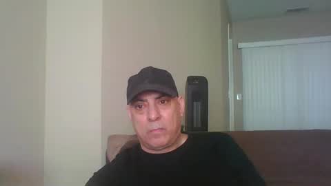 Snapshot of stevecv67 chatting on 09/26/25, 11:20 Steve online show from 09/26/25, 11:20