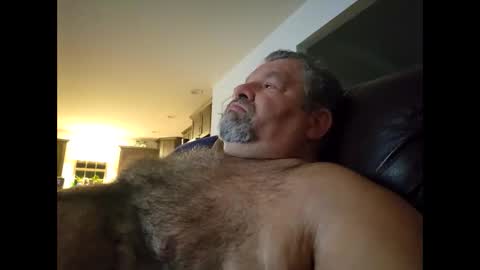 Snapshot of steved6001 chatting on 12/26/24, 02:44 steved6001 online show from 12/26/24, 02:44