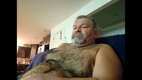 Snapshot of steved6001 chatting on 12/29/24, 01:34 steved6001 online show from 12/29/24, 01:34