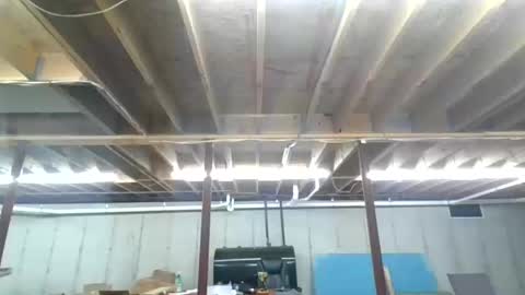 Snapshot of steved6001 chatting on 10/20/25, 12:00 steved6001 online show from 10/20/25, 12:00