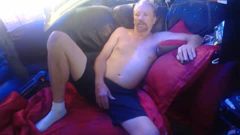 Snapshot of stevemiller0973 chatting on 06/07/26, 04:55 TheCapt. online show from 06/07/26, 04:55