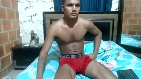 Snapshot of steven_big_dick23 chatting on 01/23/25, 12:04 Steven online show from 01/23/25, 12:04