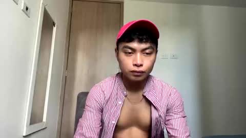 Snapshot of steven_twink07 chatting on 09/29/25, 07:40 Esteban online show from 09/29/25, 07:40