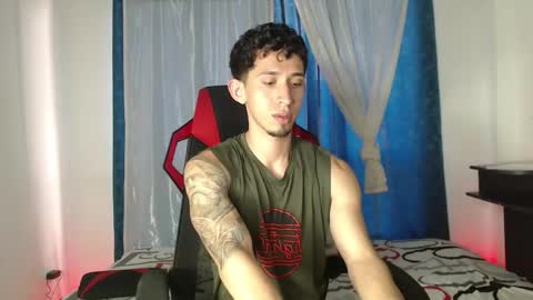 Snapshot of stevensex501 chatting on 09/21/25, 09:16 steven online show from 09/21/25, 09:16