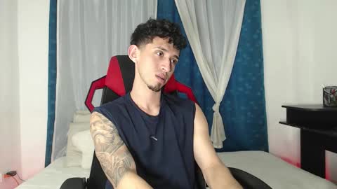 steven online show from 11/16/25, 10:26