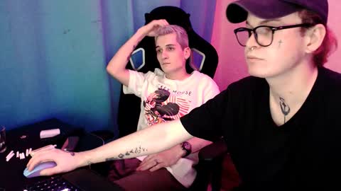 Snapshot of stevenspirs chatting on 10/07/25, 02:58 Steve online show from 10/07/25, 02:58