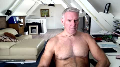 stevetwo online show from 06/09/26, 10:49