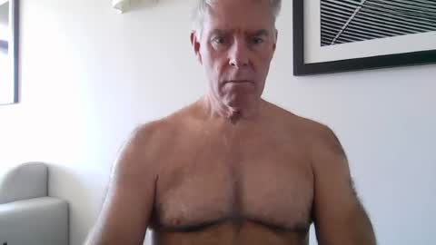 Snapshot of stevetwo chatting on 06/16/26, 08:28 stevetwo online show from 06/16/26, 08:28