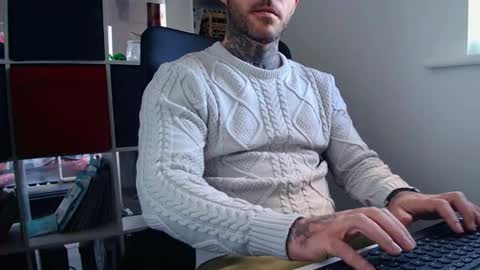 stevie_rae online show from 10/25/25, 04:02
