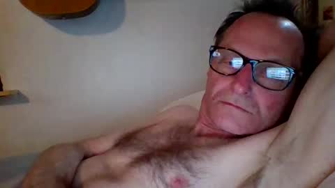steviehard7 online show from 01/25/25, 03:30