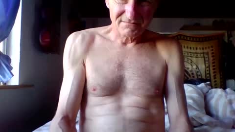 steviehard7 online show from 02/25/25, 03:38