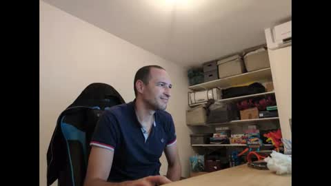 stickolive1 online show from 05/15/26, 10:06