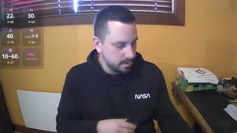 Snapshot of stiggur chatting on 10/16/25, 02:07 Jay online show from 10/16/25, 02:07