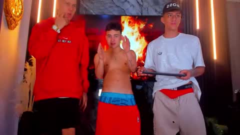 Snapshot of stiiveen_24cm chatting on 09/20/25, 07:09 Stiven brendan online show from 09/20/25, 07:09