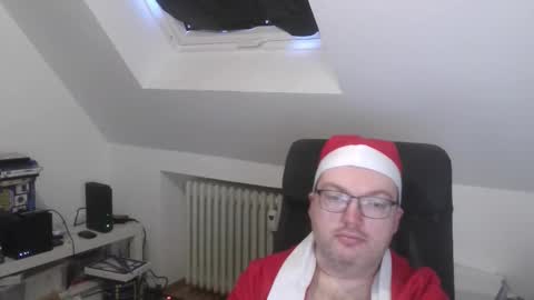 Oliver online show from 12/04/25, 07:17