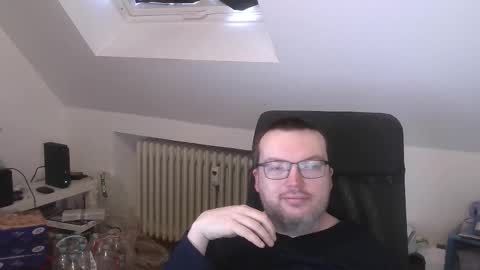 Snapshot of still_alive1985 chatting on 02/19/26, 07:04 Oliver online show from 02/19/26, 07:04
