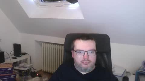Snapshot of still_alive1985 chatting on 03/16/26, 07:12 Oliver online show from 03/16/26, 07:12