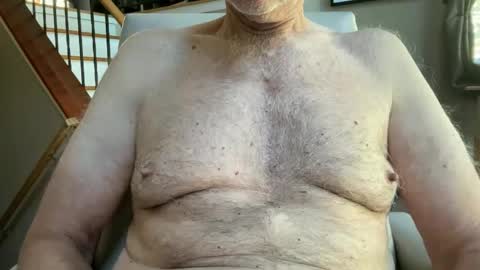 Snapshot of stillbad2 chatting on 10/05/25, 05:55 Stillbad2 online show from 10/05/25, 05:55