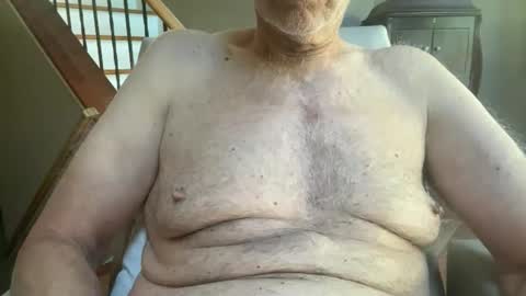 Snapshot of stillbad2 chatting on 10/06/25, 05:32 Stillbad2 online show from 10/06/25, 05:32