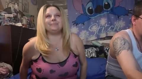 Snapshot of stitchsunshine85 chatting on 11/12/25, 09:32 Tasha and Drew online show from 11/12/25, 09:32