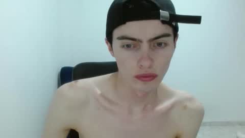 Snapshot of stiv_grant chatting on 03/08/26, 02:04 stiv_grant online show from 03/08/26, 02:04