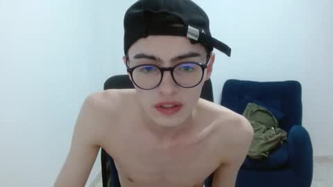 Snapshot of stiv_grant chatting on 04/09/26, 12:21 stiv_grant online show from 04/09/26, 12:21