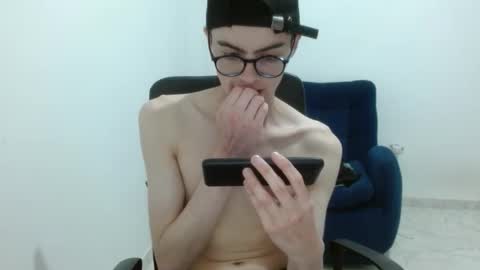 Snapshot of stiv_grant chatting on 04/14/26, 11:55 stiv_grant online show from 04/14/26, 11:55