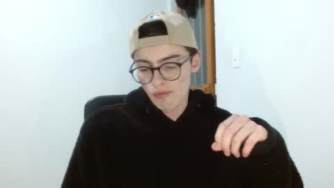 Snapshot of stiv_grant chatting on 04/29/26, 12:05 stiv_grant online show from 04/29/26, 12:05