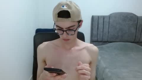 Snapshot of stiv_grant chatting on 05/26/26, 02:07 stiv_grant online show from 05/26/26, 02:07